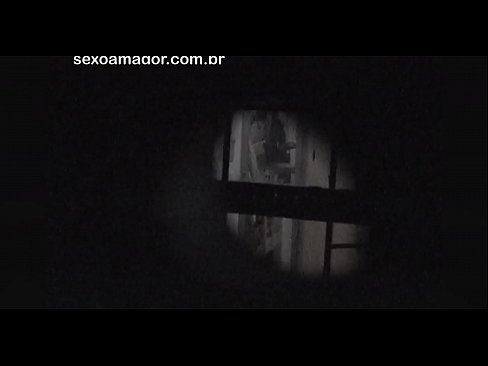 ❤️ Blondie vin an kasèt yon voyeur nan katye kache dèyè brik kre ️ Videyo sèks nan ht.com-porn-kai.ru ❌️❤